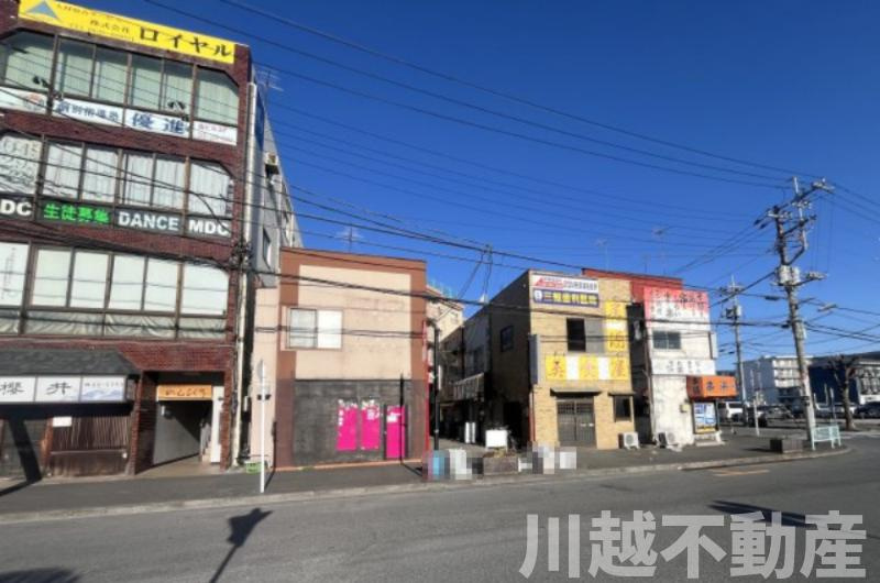 駅徒歩１分、利便性に優れた物件のキッチン|１階店舗の厨房（シンク台）