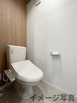 ゆったりとした空間のトイレです