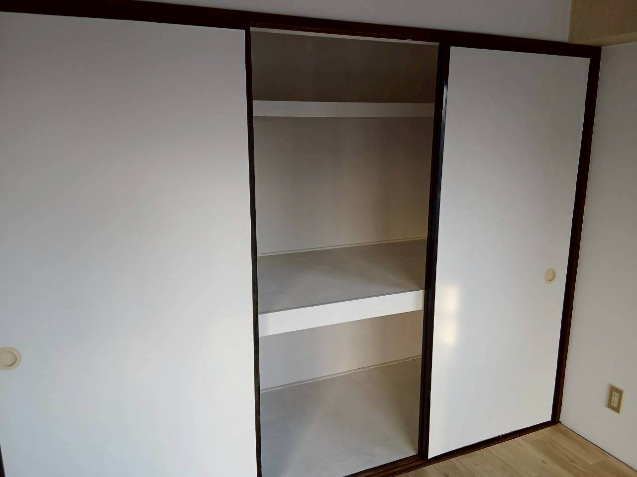 たっぷりとした収納スペースです