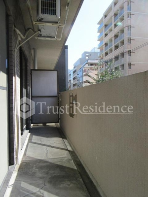 【バルコニー】 | ロイヤルプラザ浅草