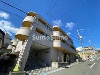 神戸市東灘区森北町６丁目のアパート
