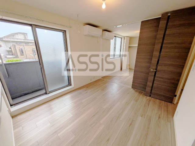 シュヴァルブランの居間・リビング