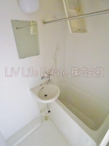 メインシティガーデン　スワの浴室