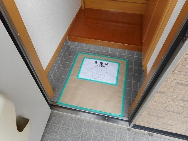 ジュネスベルの玄関