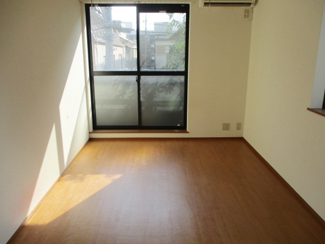 コンフォートKの居間・リビング