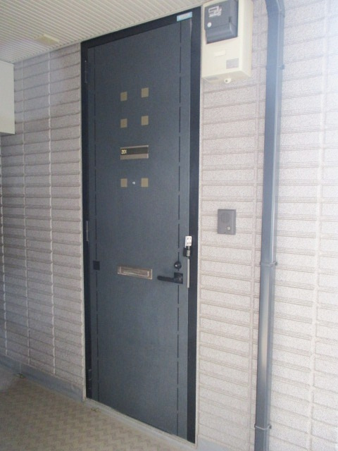 コンフォートKの玄関