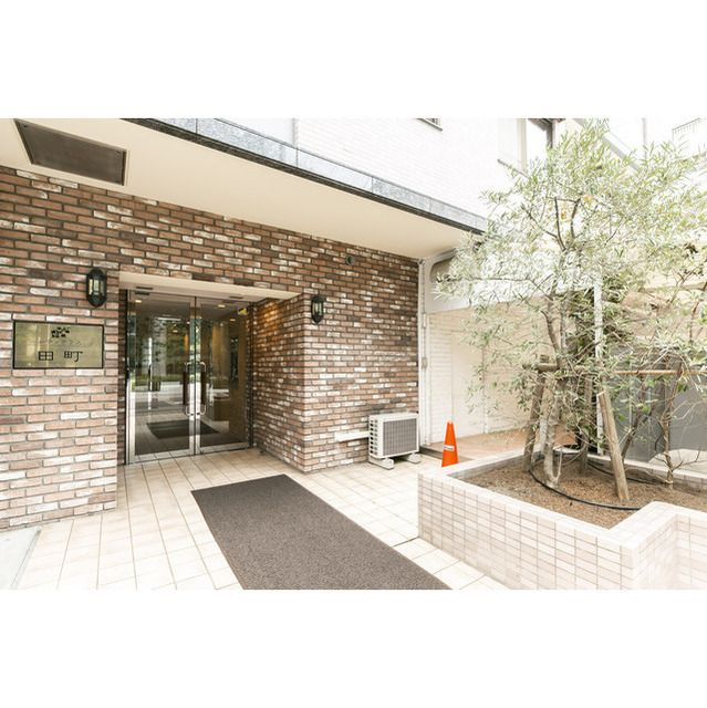 シティテラス田町のエントランス