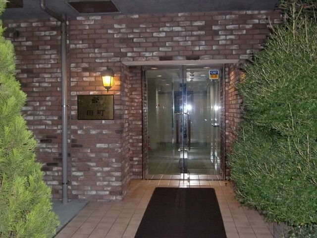 シティテラス田町のエントランス