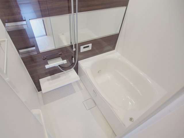 グレイス海田市駅前の浴室