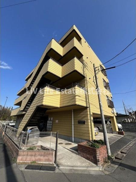 メゾン向台のエントランス