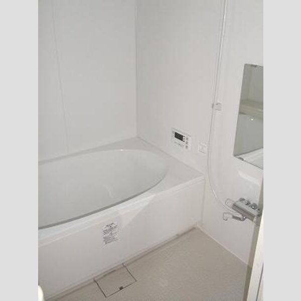 ロザージュ鍛冶ヶ谷の浴室