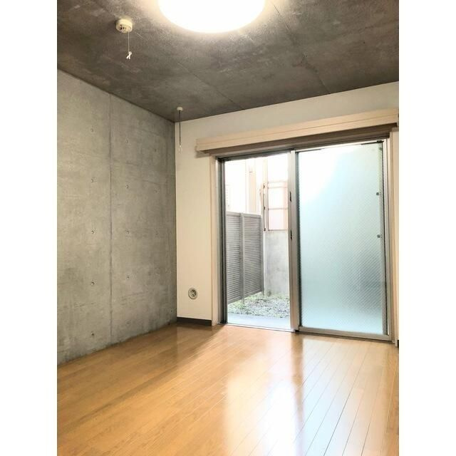 デュオ西川口の居間・リビング