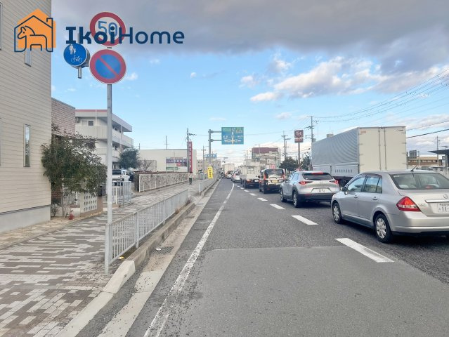 明石市魚住町清水　中古戸建の前面道路含む現地写真|●資料・カタログのご請求無料●　清水小学校、魚住中学校区の物件です！
