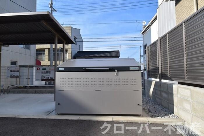 Ruhe(ﾙｰｴ)のその他共用部分|ゴミ置場