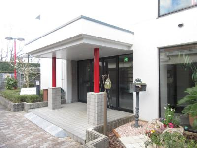 フローラビュー赤マンマのエントランス