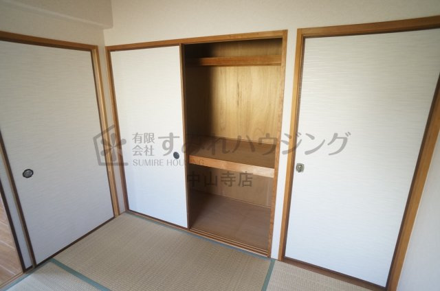 サニーハイツ（鴻池）の寝室