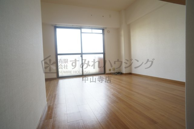 サニーハイツ（鴻池）のその他|参考、同建物・反転間取りの号室