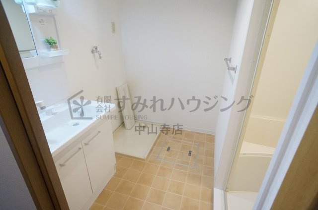 サニーハイツ（鴻池）のその他|参考、同建物・反転間取りの号室