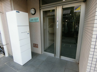 【エントランス】