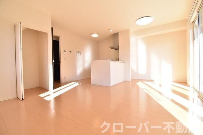 セジュールの居間・リビング|ＬＤＫ１４．１帖