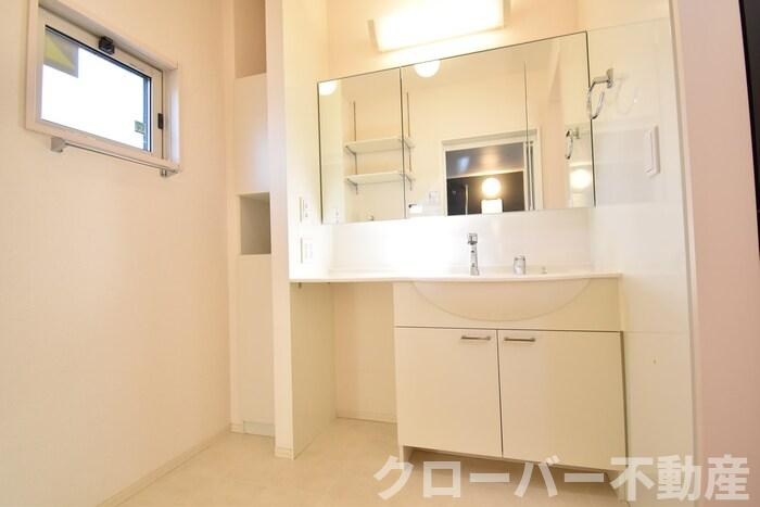 セジュールの独立洗面台|洗髪洗面化粧台