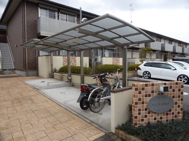 Ｃｏｚｙ　Ｃｏｕｒｔの外観