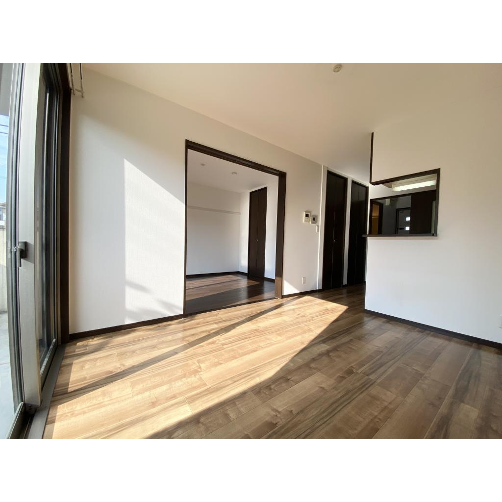 Ｃｏｚｙ　Ｃｏｕｒｔの居間・リビング