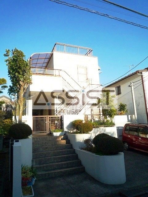 サンライズのエントランス