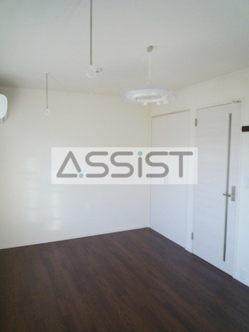 サンライズの寝室