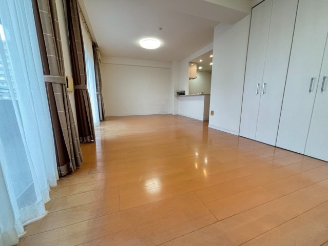 【居間・リビング】の画像