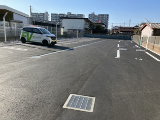 【駐車場】