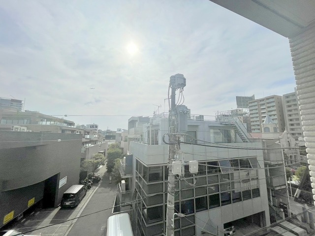 Ｄｕｅ　Ｗｅｓｔ　Ａｚａｂｕ　Ｈｏｕｓｅの展望|★バルコニーからの景色です★