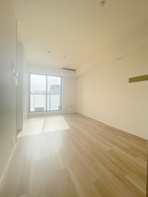 Ｄｕｅ　Ｗｅｓｔ　Ａｚａｂｕ　Ｈｏｕｓｅの居間・リビング|★明るいフローリングのお部屋です★