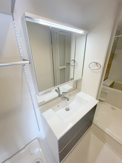 Ｄｕｅ　Ｗｅｓｔ　Ａｚａｂｕ　Ｈｏｕｓｅの洗面所|★シャンプードレッサー★