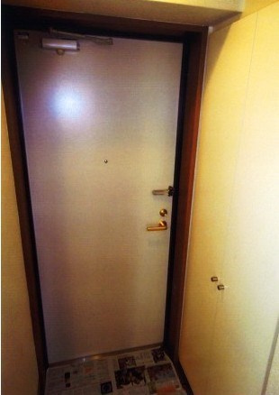 エヴァーグリーンの玄関