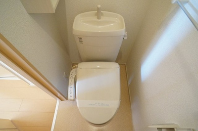 【トイレ】 | グラースＡ | 清潔感のあるトイレです