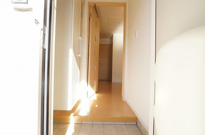 【玄関】 | グラースＡ | ゆったりとした玄関です