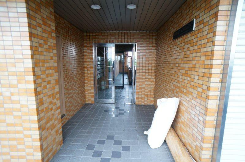 ロイヤルクリヨンのエントランス