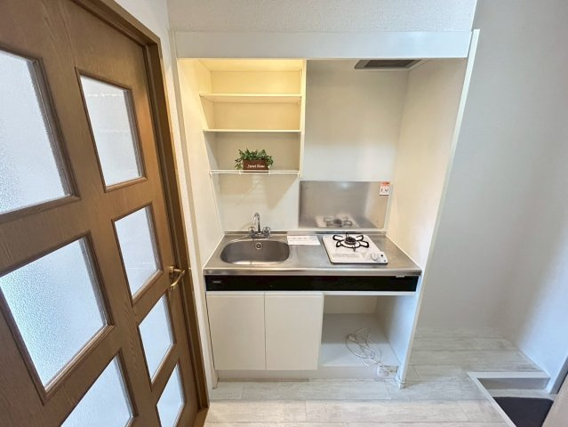 ロイヤルクリヨンのキッチン