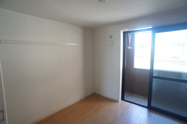 ファミールの洋室