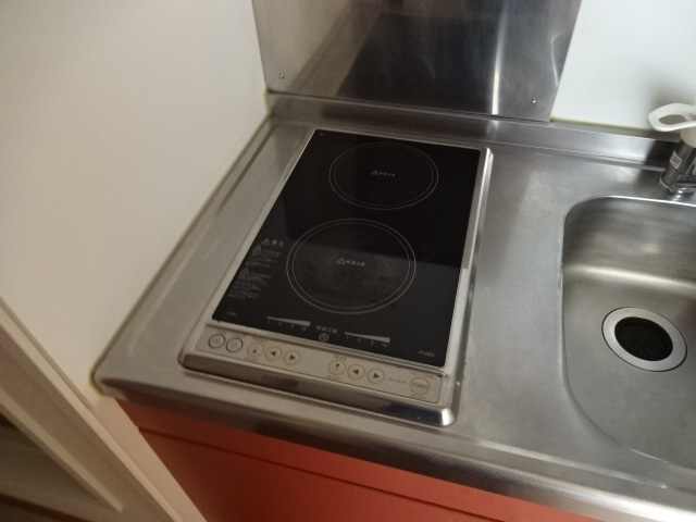 レオパレスＰＡＬＣＯＵＲＴ劉備のキッチン