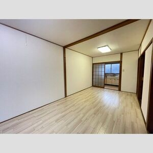 コーポ松本の居間・リビング