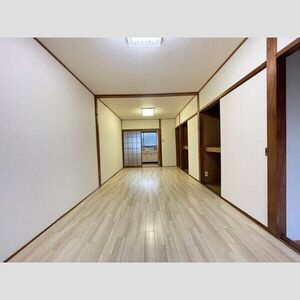 コーポ松本の居間・リビング