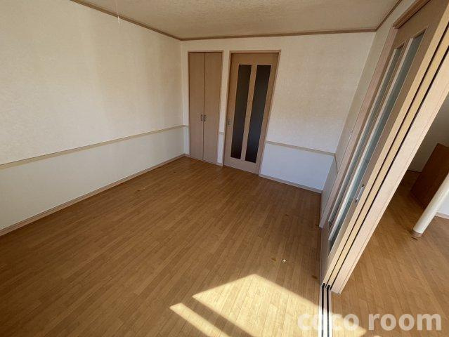 メゾン大栄　Ａの洋室