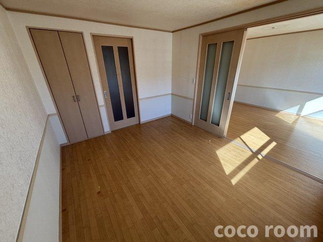 メゾン大栄　Ａの洋室