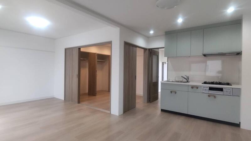 泉北郡忠岡町馬瀬１丁目のハイツの居間・リビング|こちらのリビングで趣味の時間をお楽しみください