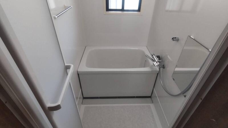 泉北郡忠岡町馬瀬１丁目のハイツの浴室|日々の暮らしに欠かせないお風呂です