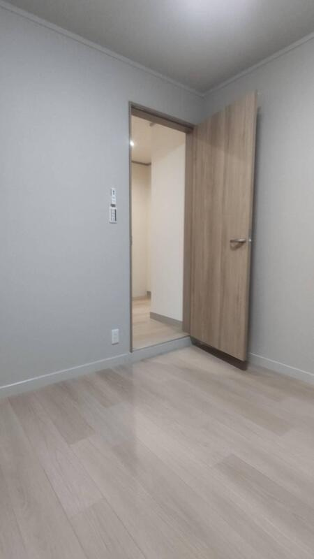 泉北郡忠岡町馬瀬１丁目のハイツの居間・リビング|こちらの居間で趣味の時間をお楽しみください