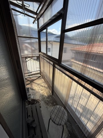 2026/2/25価格変更　戸建　飛騨市神岡町東町　100万（2025/11/10新規）のバルコニー