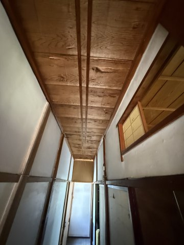 11/10新規　戸建　飛騨市神岡町東町　150万の洋室